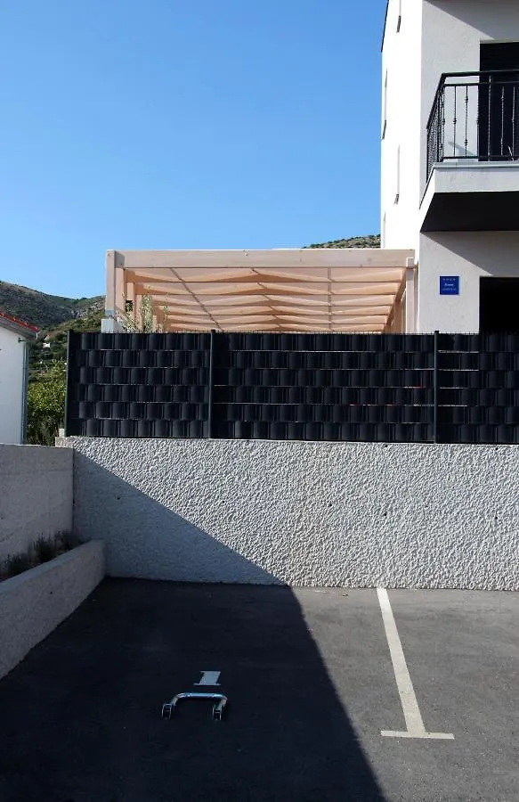 Apartment Kate Trogir