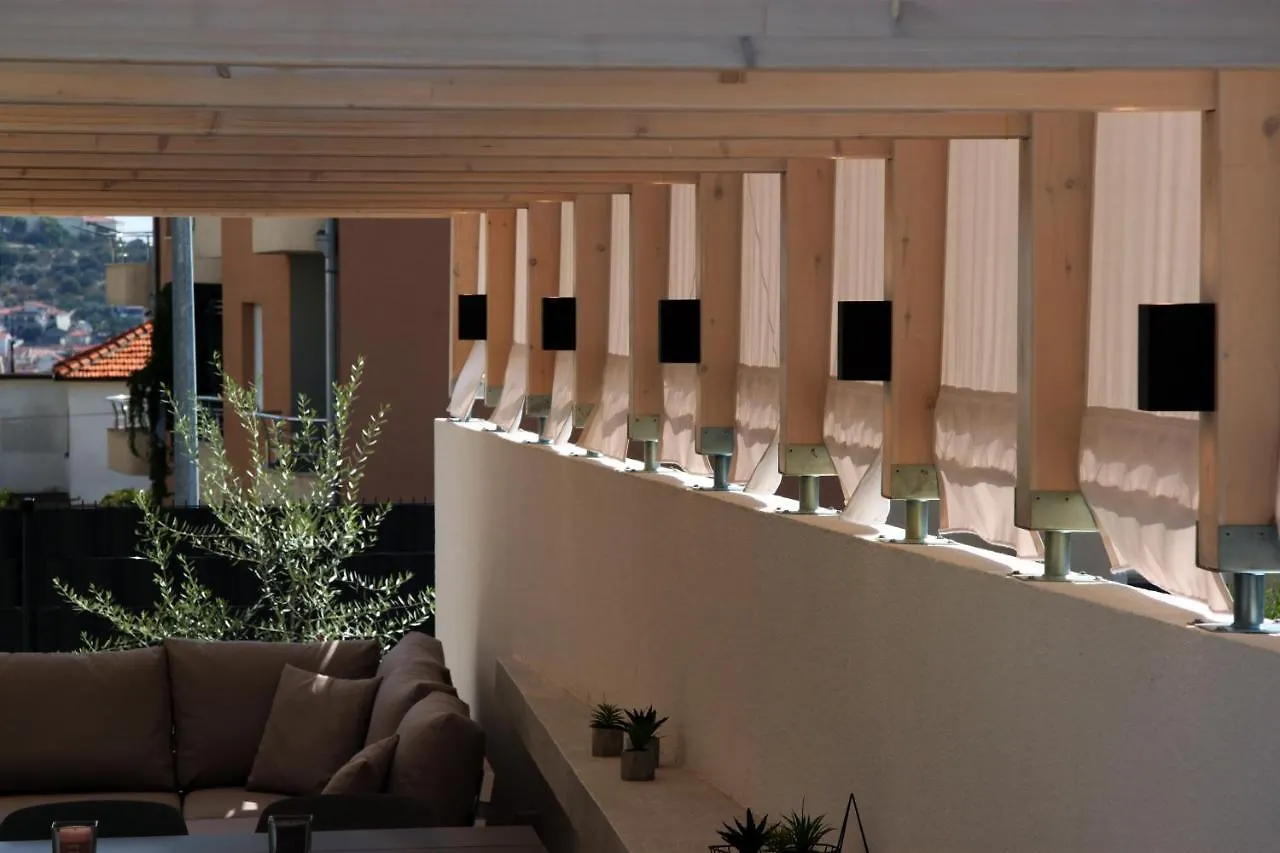 Apartment Kate Trogir 0*,